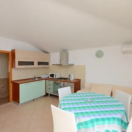Apartment Jure